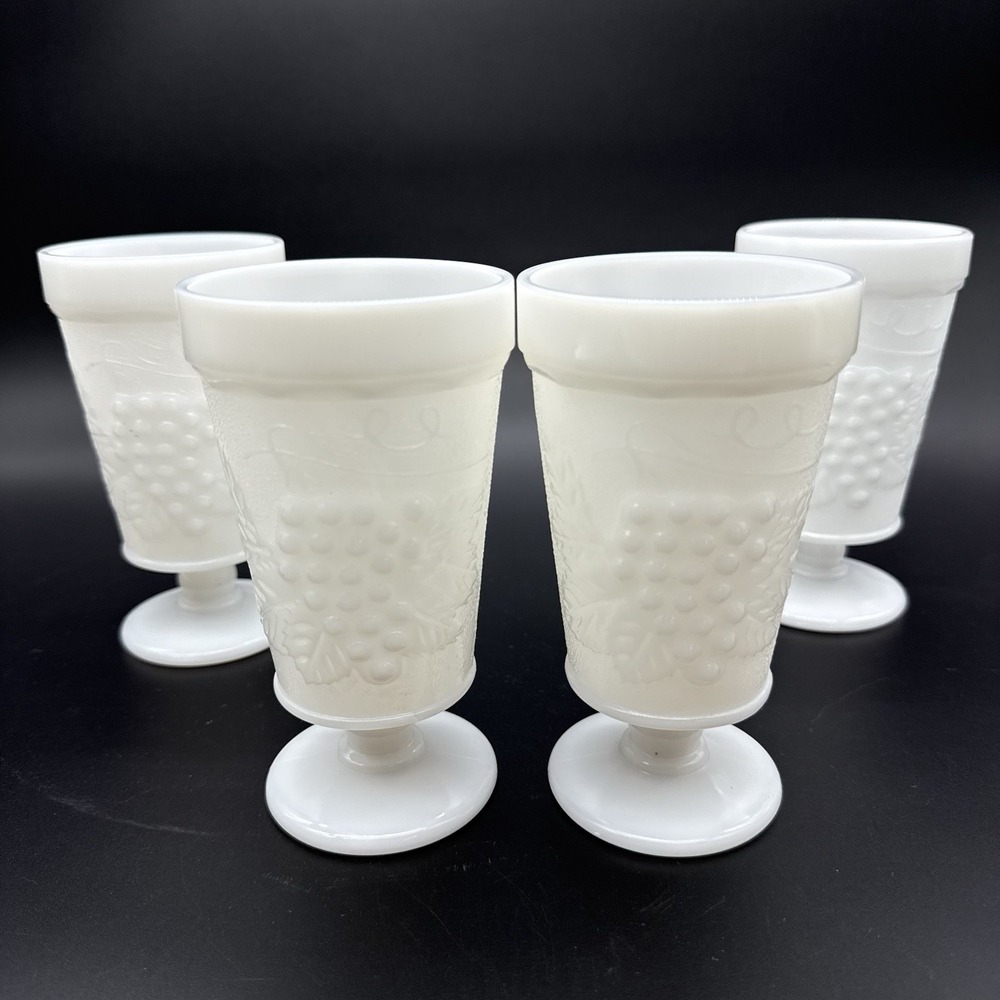 Vtg Anchor Hocking White Milk Glass Footed Goblets Colony Harvest Grape Set of 4
